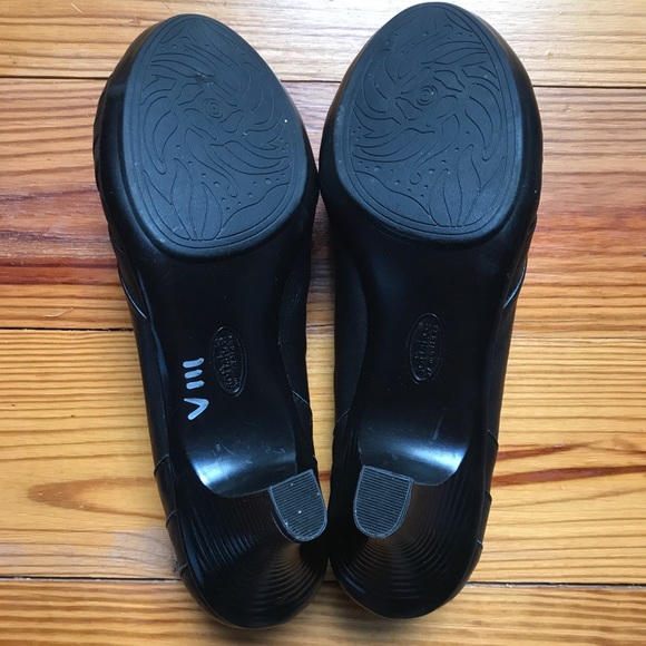 Softshoe by Medicus Black Leather Pumps Heels, EUC, 11 - Picture 7 of 8